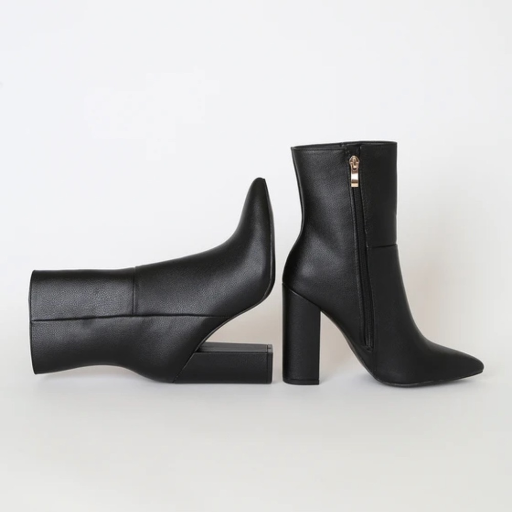 Lulu’s | Dawson Black Pebble Pointed-Toe Mid Calf Boots